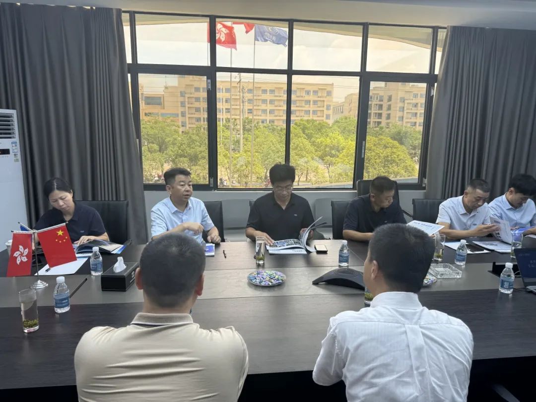 歡迎懷化沅辰水務(wù)范總一行蒞臨我司參觀指導(dǎo)！